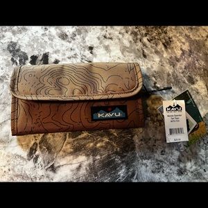 KAVU Mondo Spender Wallet